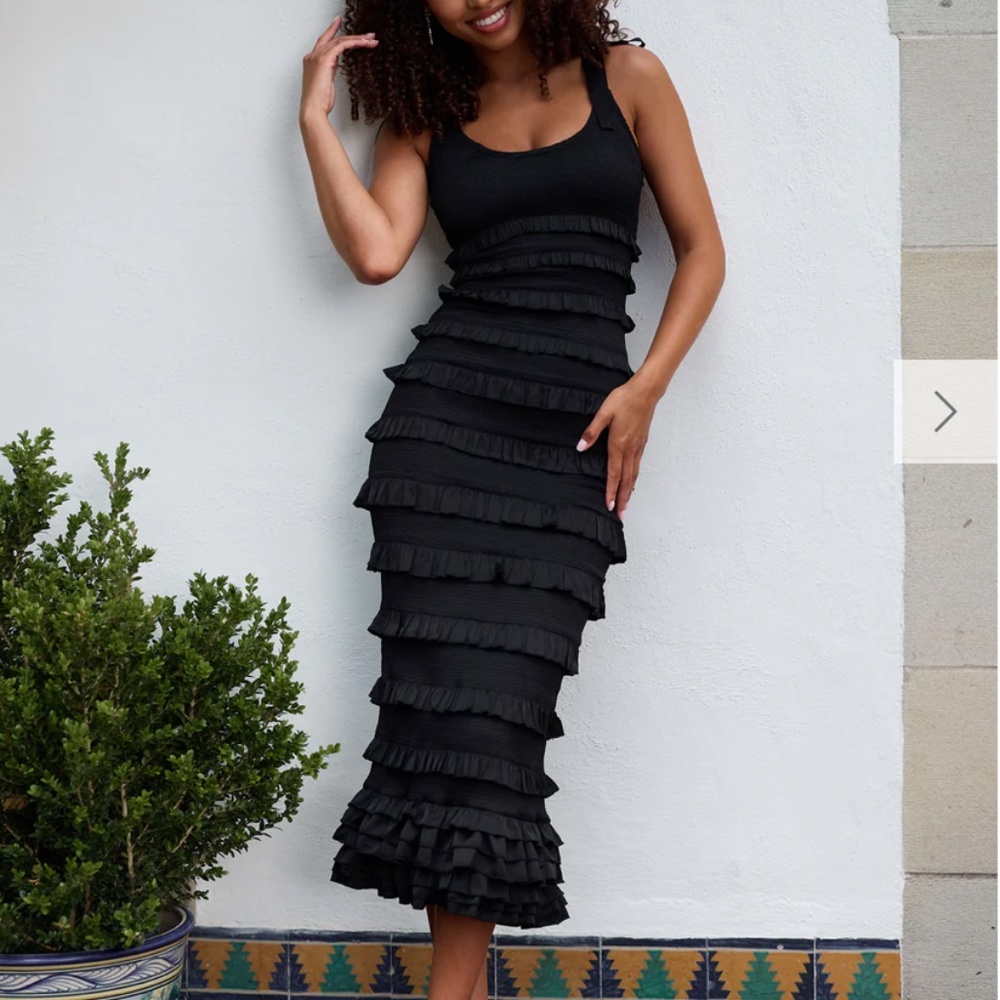 V Chapman Lotus Dress Black 10 NWT